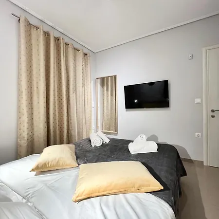 Blueline Apartment 4 Loutraki  Exterior photo