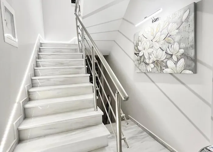 Blueline Apartment 4