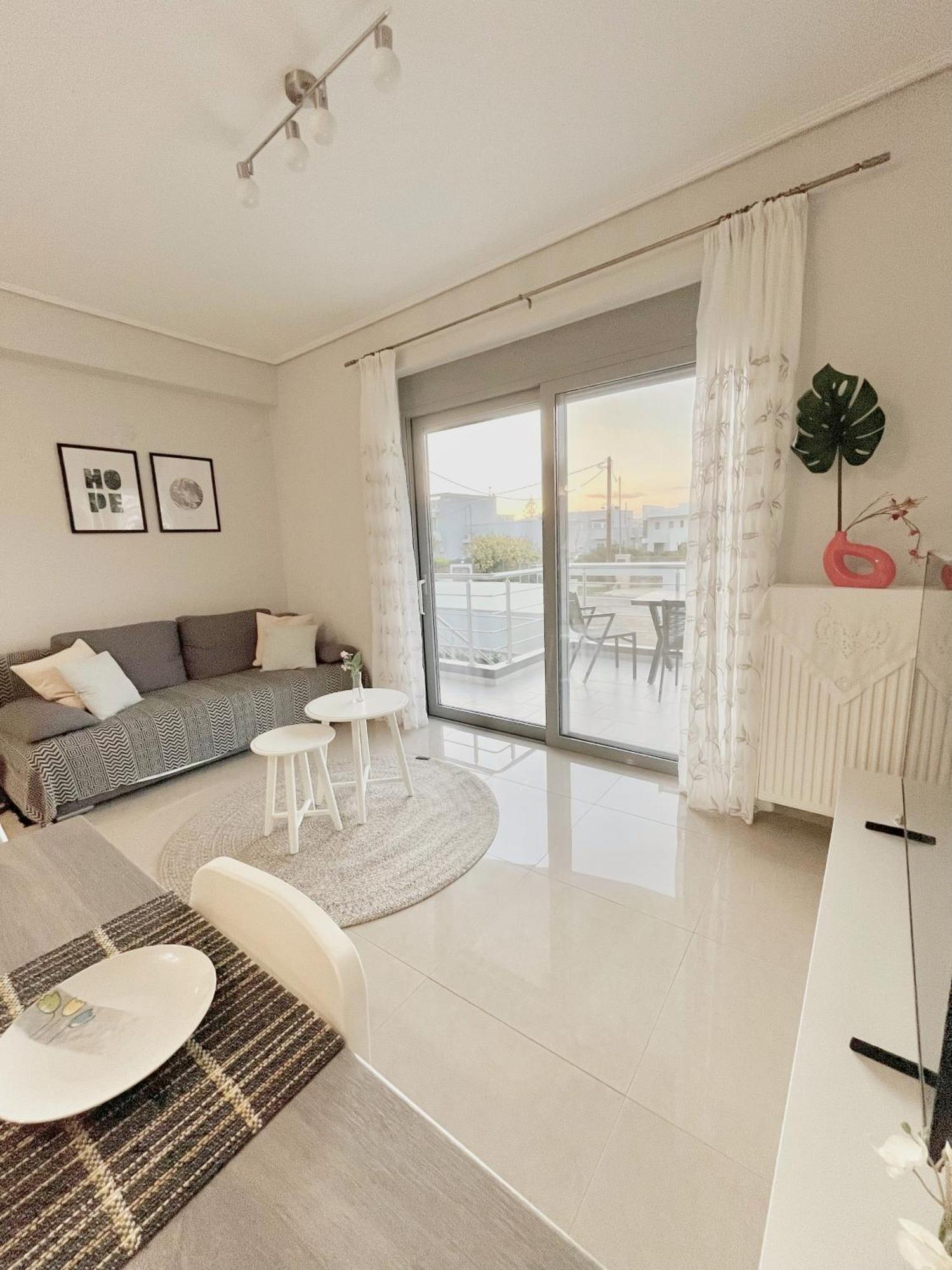 Blueline 4 * Loutraki (Corinthia)